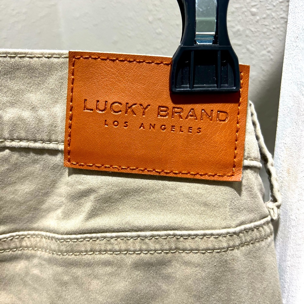 Lucky Brand Khaki W32/L32